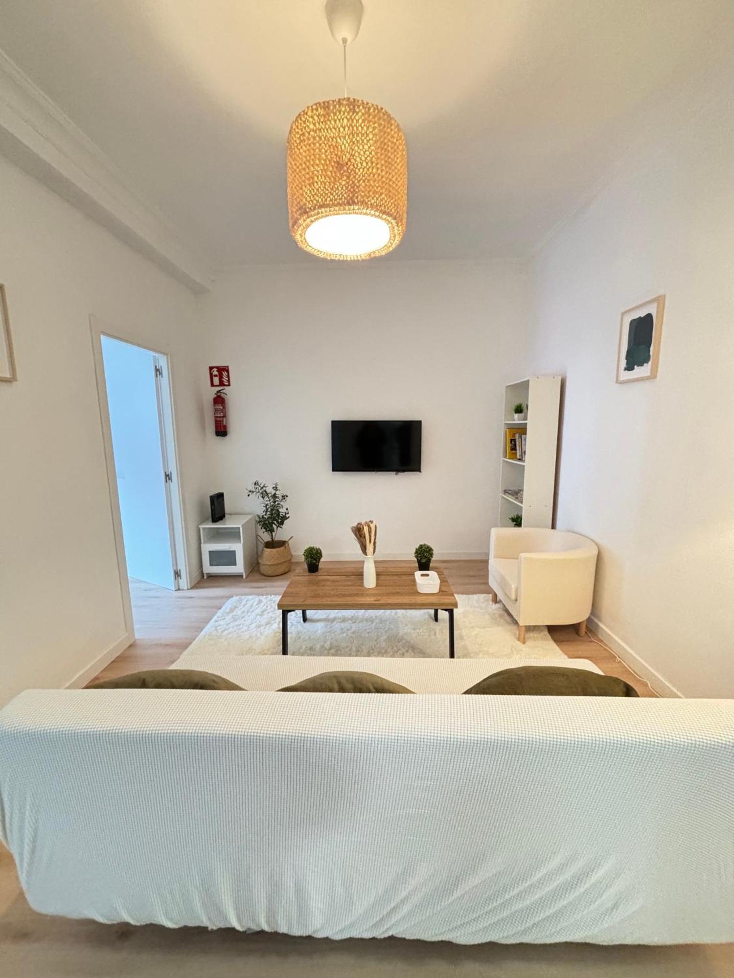 Apartamento Familiar Reformado En El Centro, Donostia-Сан Себастиан Екстериор снимка