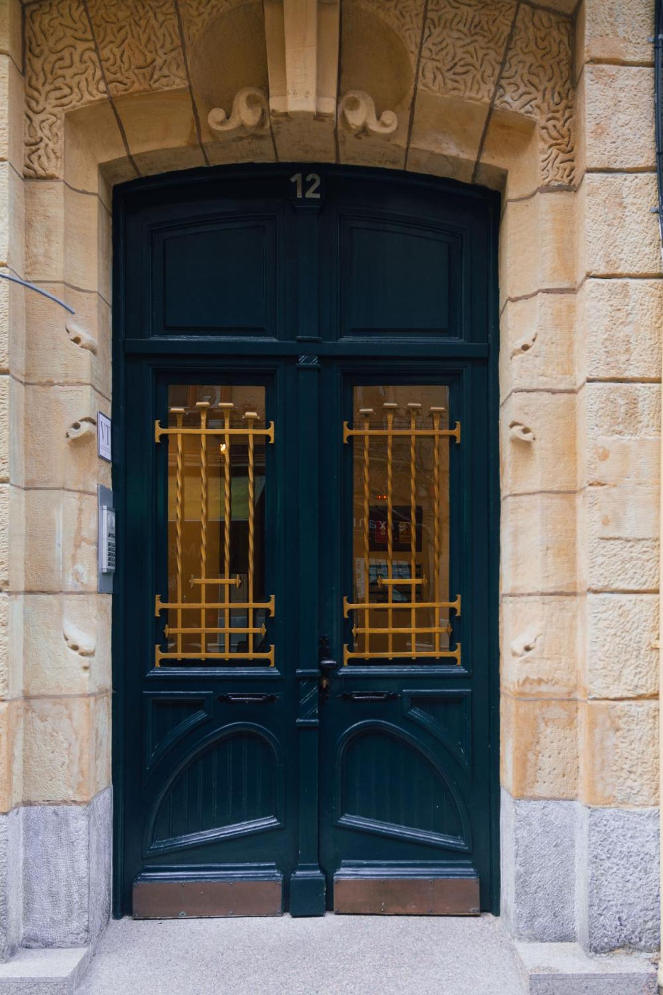 Apartamento Familiar Reformado En El Centro, Donostia-Сан Себастиан Екстериор снимка